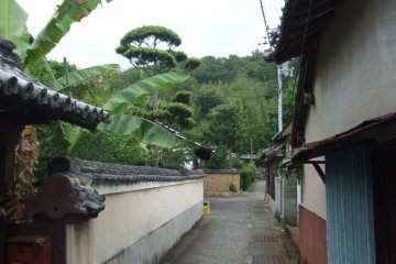 粟島の町並み