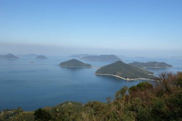 紫雲出山